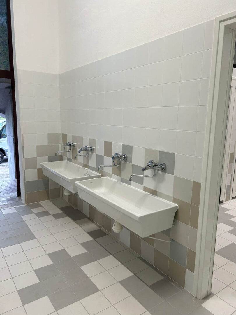 Lavori di ammodernamento alla scuola elementare di Soave