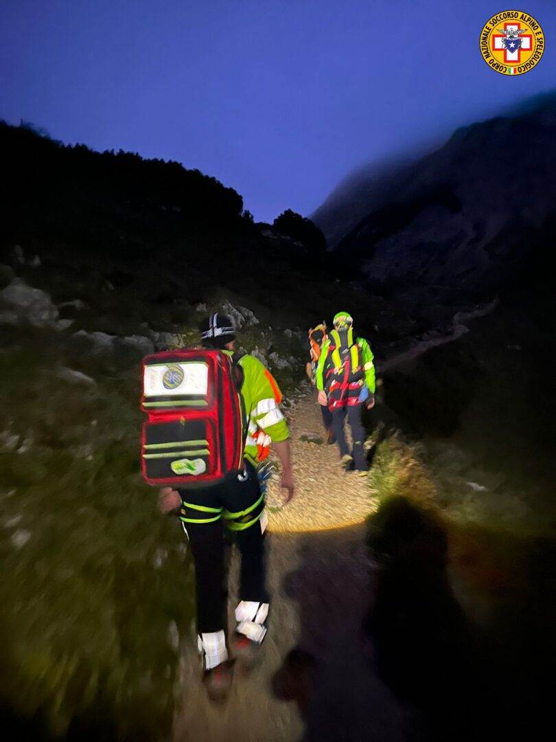 escursionista rifugio fraccaroli