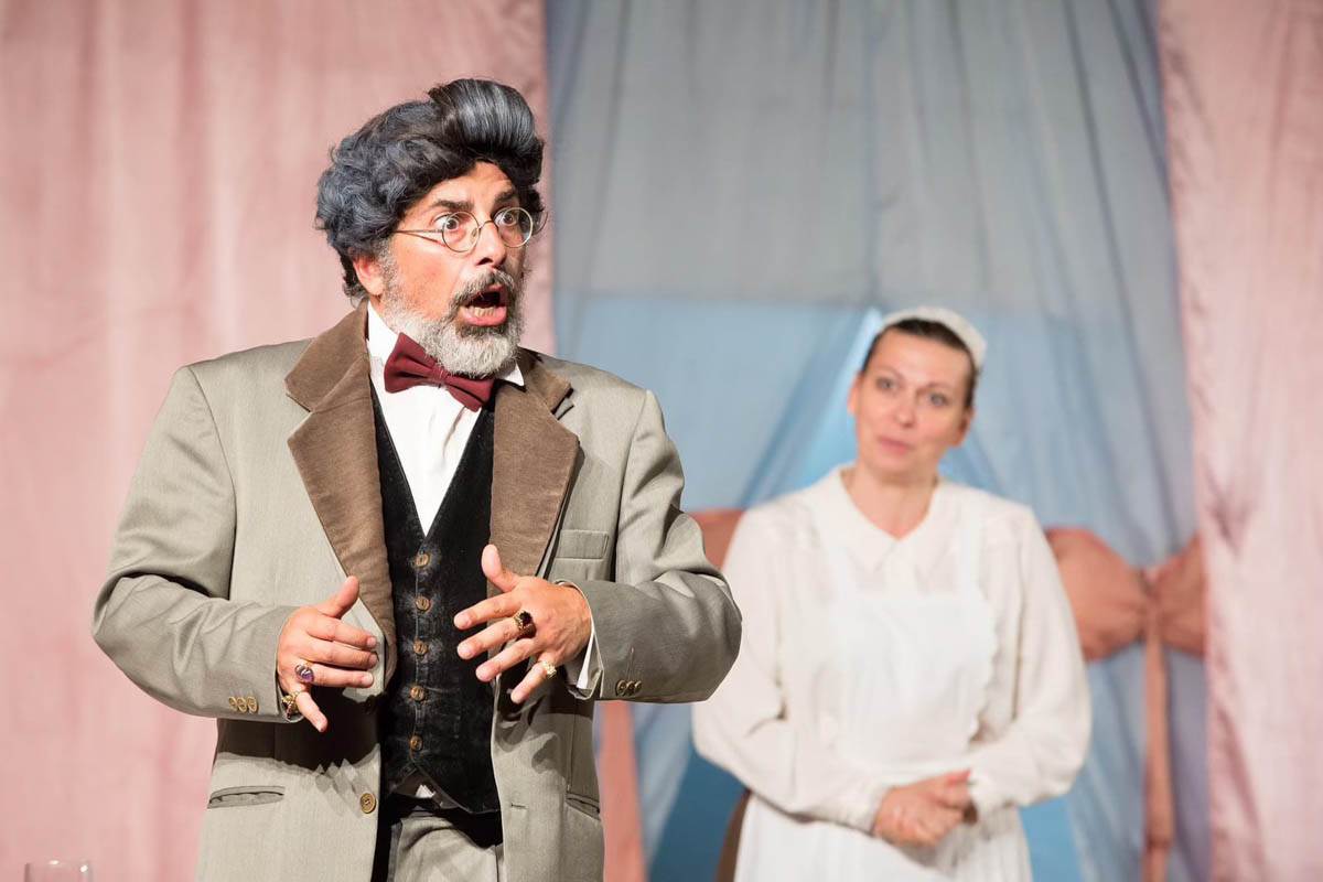 Enzo Rapisarda in Miseria e nobiltà. Foto Nuova Compagnia Teatrale Aps