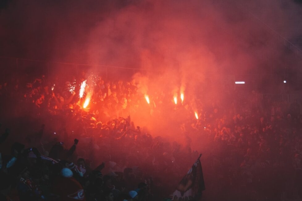 James Montague - Fra gli ultras