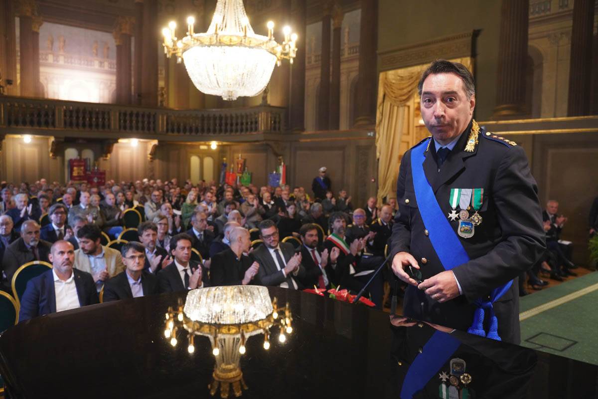 Il comandante della Polizia Locale di Verona Luigi Altamura alla cerimonia per i 158 anni dalla fondazione del corpo