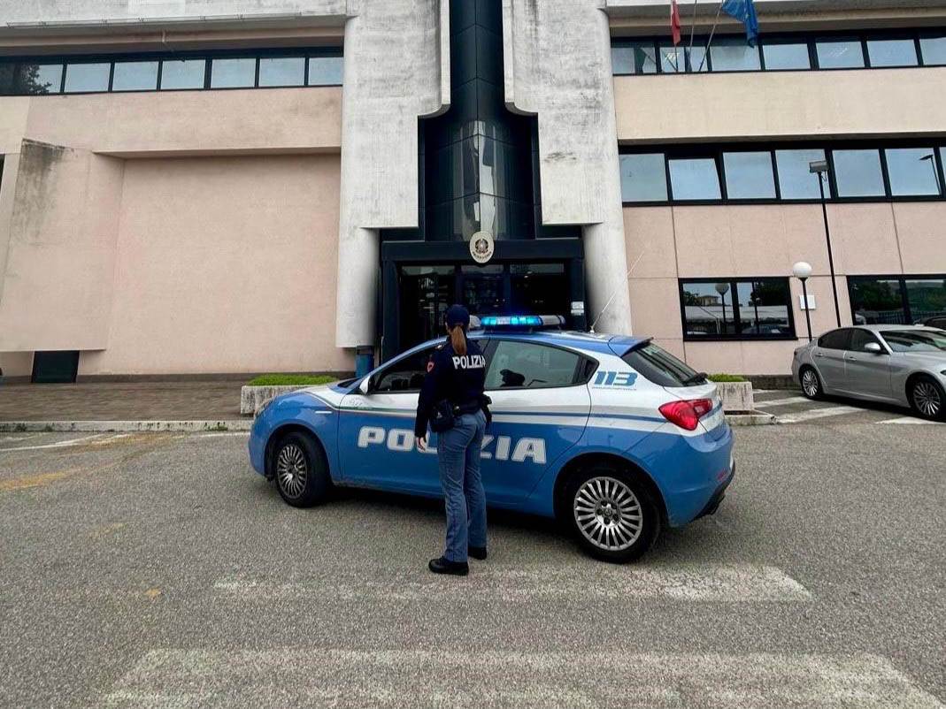 Polizia di Stato - Volante Questura