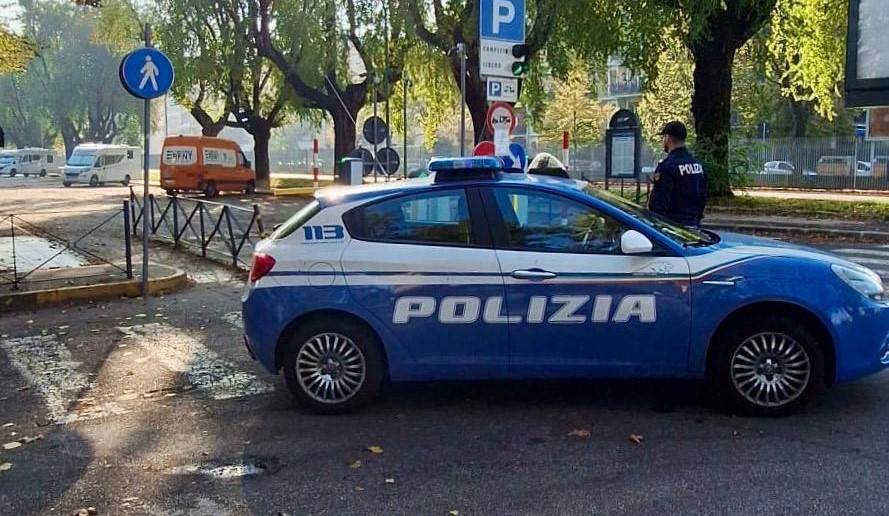 29.11.2024 - Volanti - Furto su camper