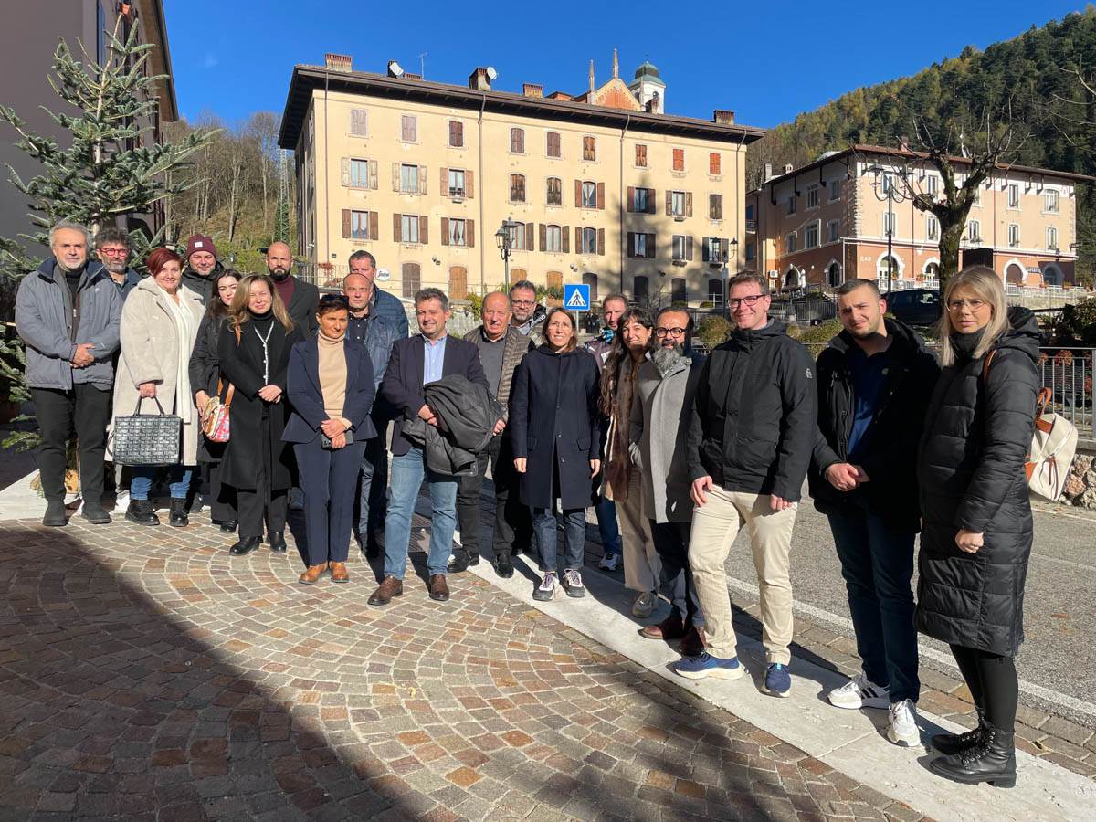 Gal Baldo-Lessinia - I rappresentanti istituzionali e i partner europei a Ferrara di Monte Baldo