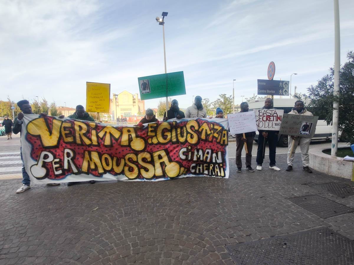 Manifestazione Verità e giustizia per Moussa Diarra