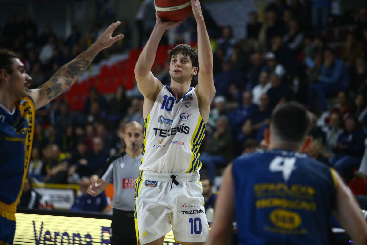 Scaligera Basket-Vigevano