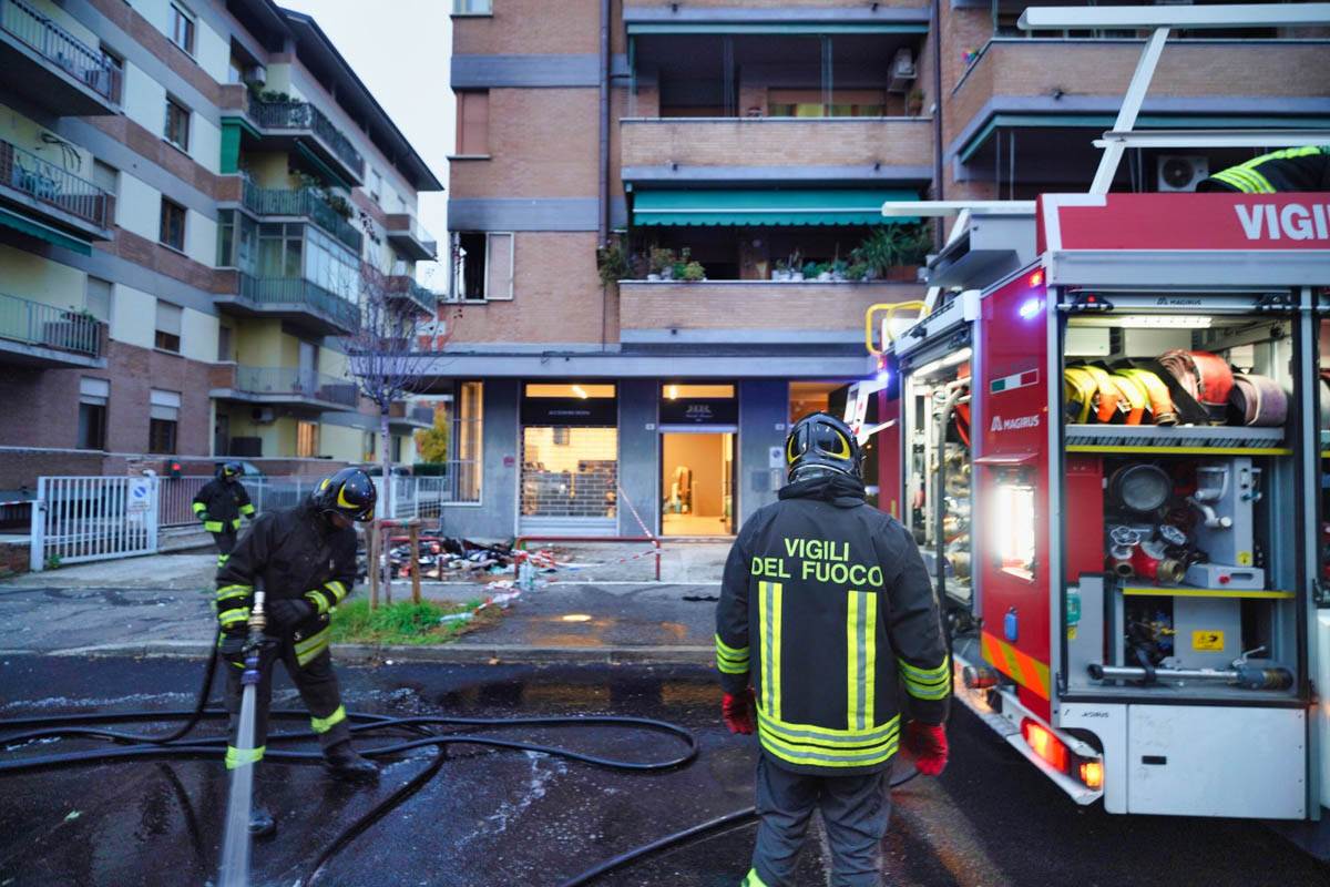 Vigili del fuoco - incendio Borgo Nuovo