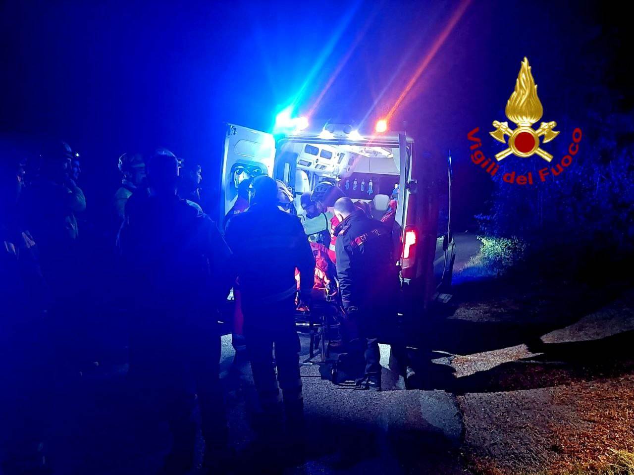 anziana dispersa caprino veronese soccorso alpino
