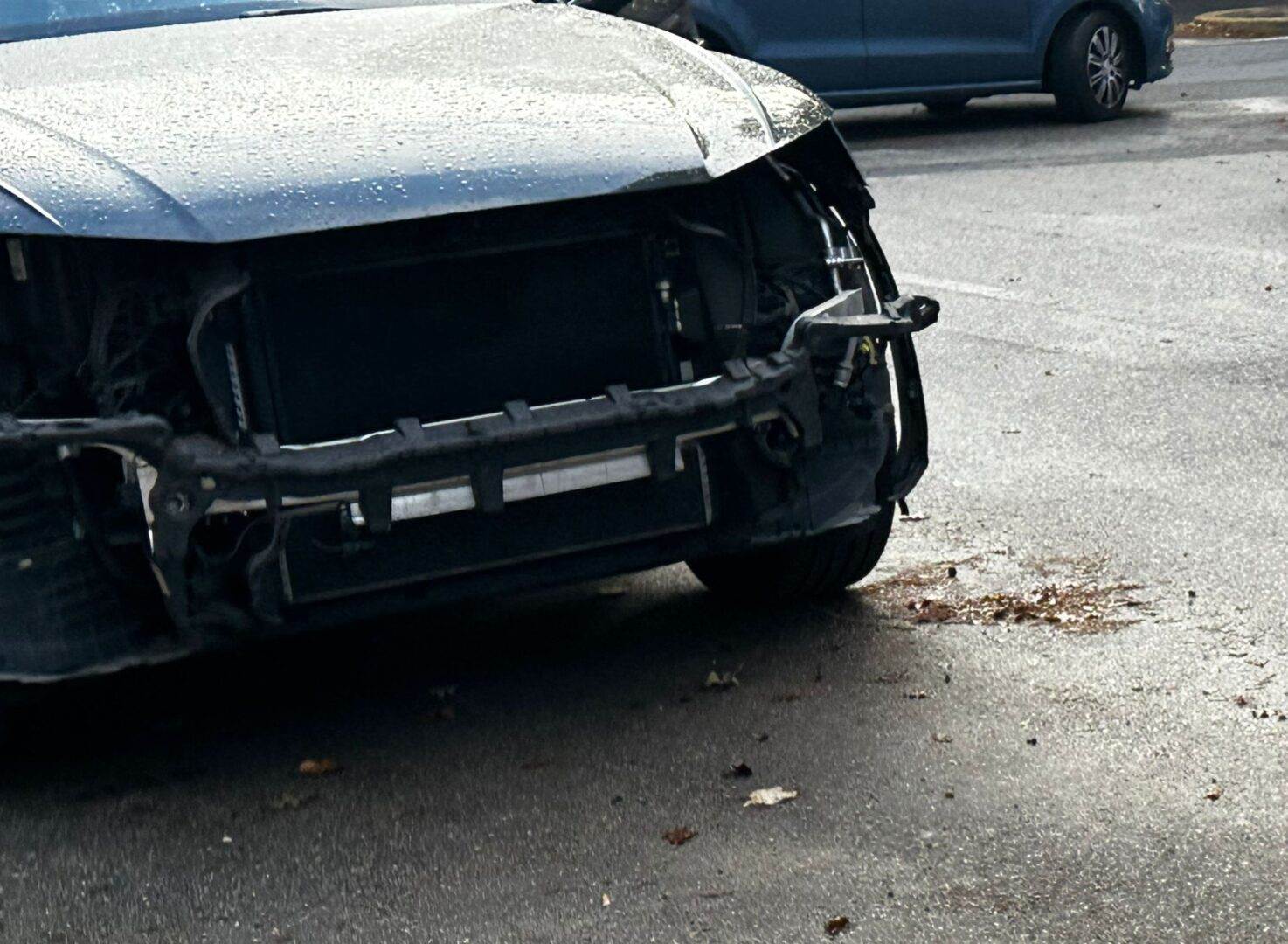 auto svaligiata via rensi