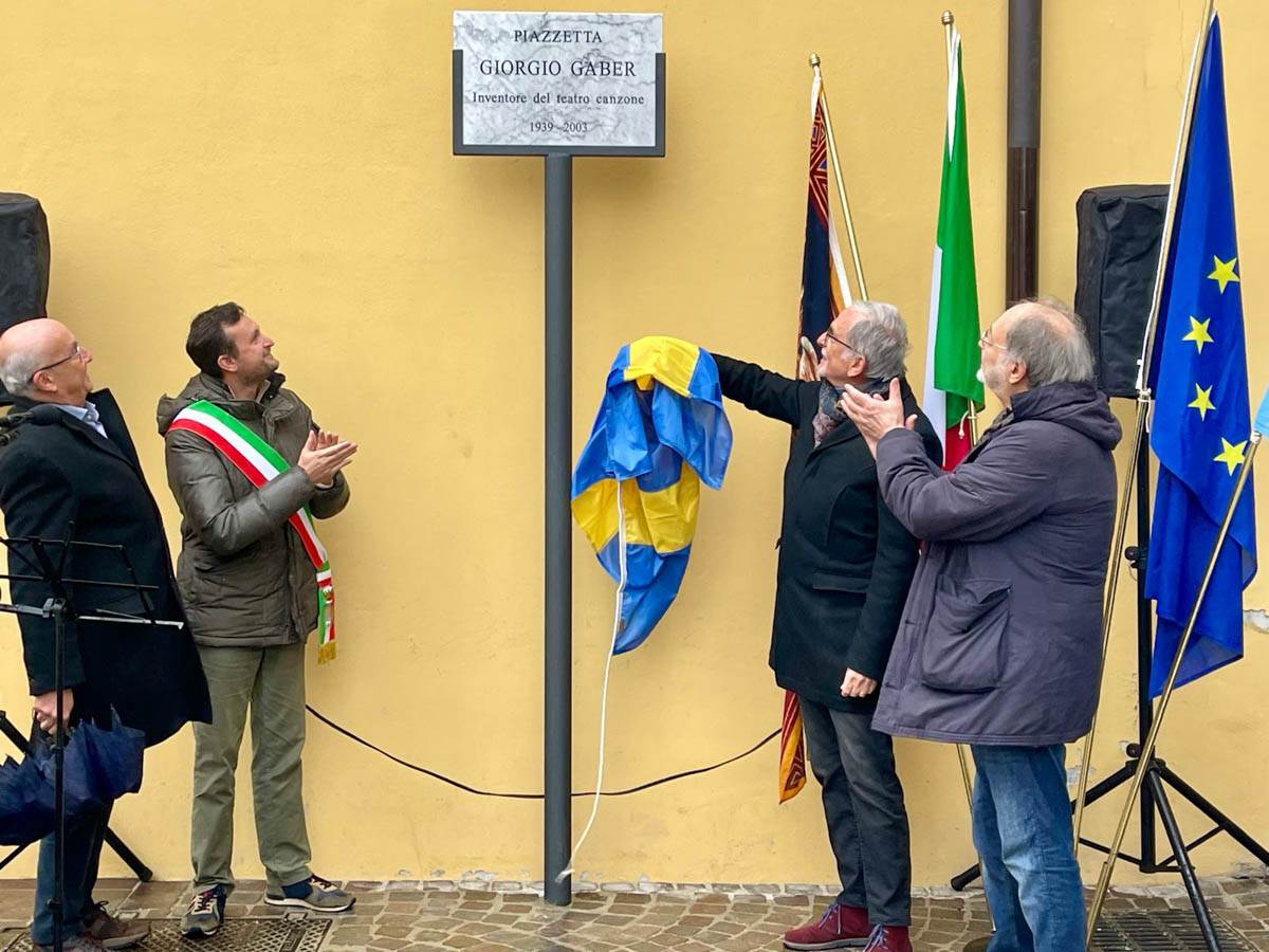 Piazzetta Giorgio Gaber