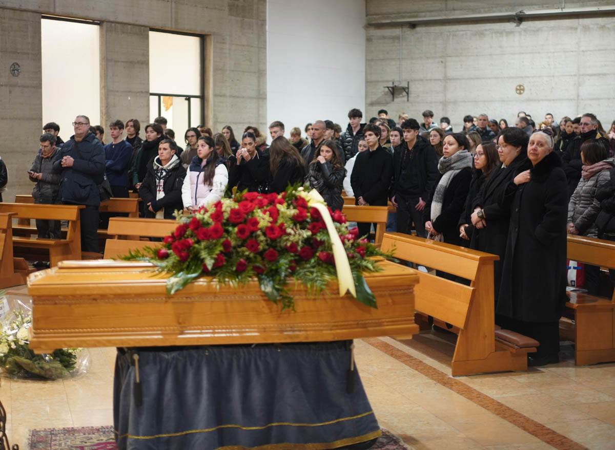 Funerale Luigi Carbone