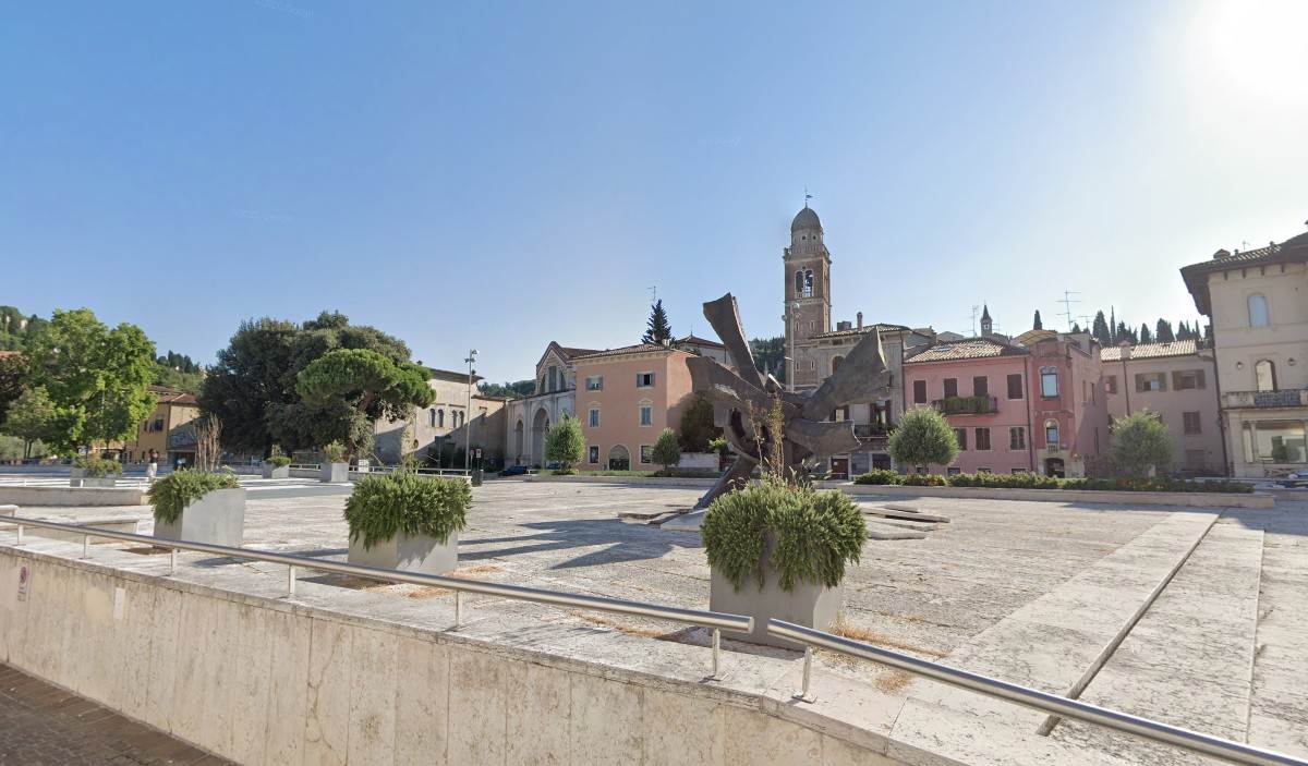 Piazza Isolo