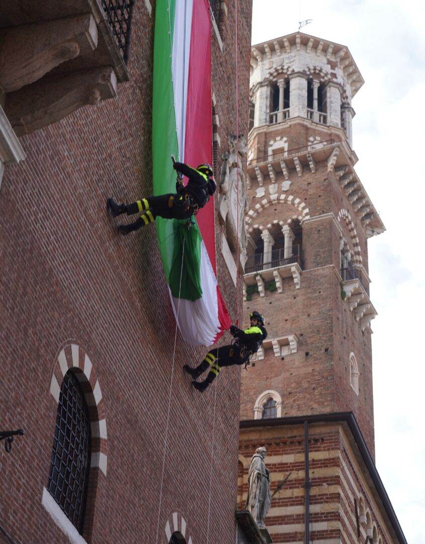 Vigili del fuoco Santa Barbara 2024