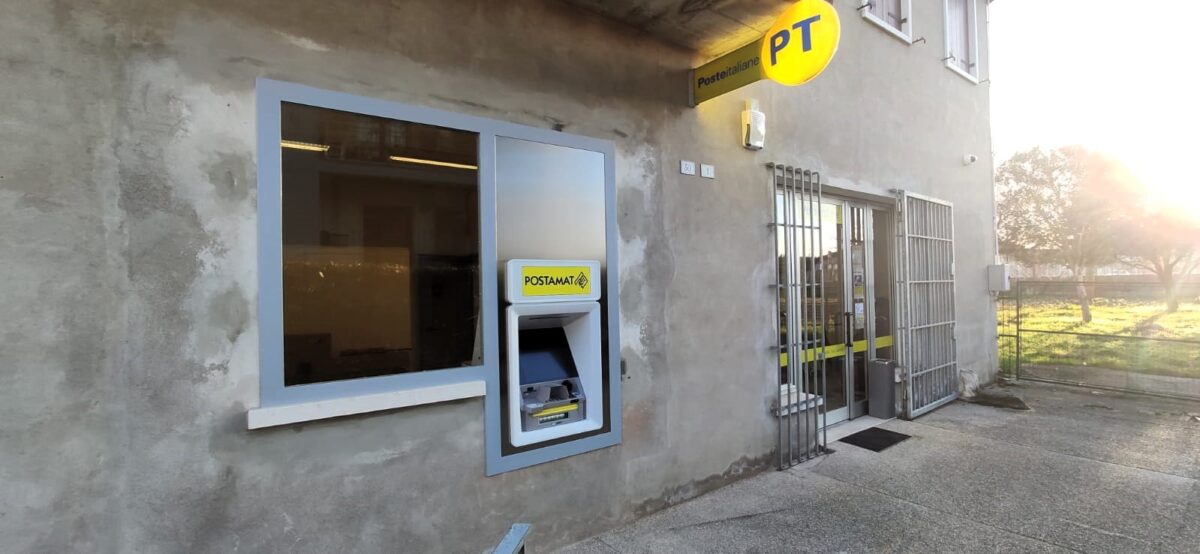 ATM Concamarise Postamat