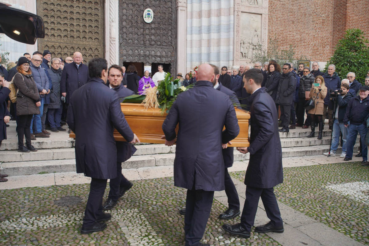 Funerale Giordano Veronesi