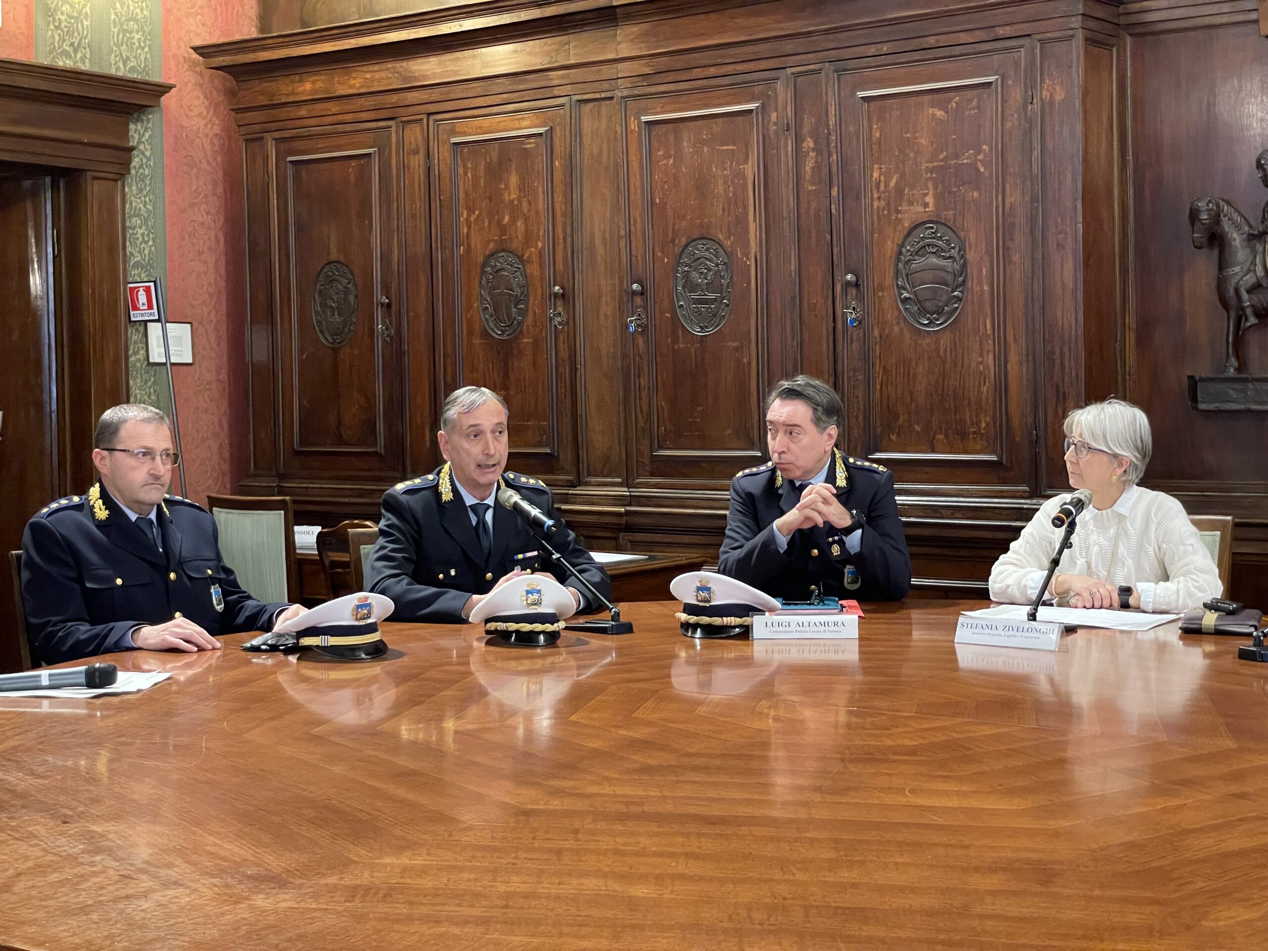 Locazioni turistiche conf stampa