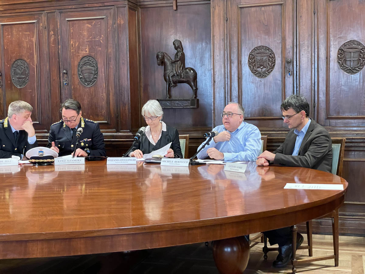 Presentazione bodycam per la Polizia locale di Verona