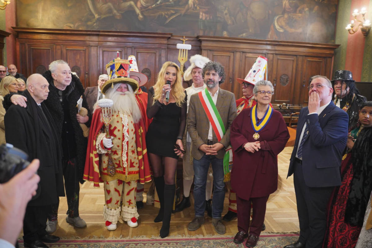 Carnevale 2025 - Papà del Gnoco - Valeria Marini