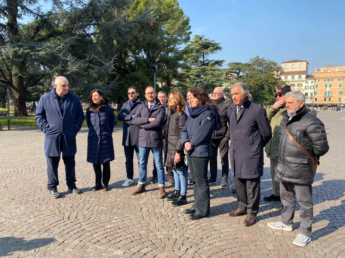 Conf stampa centrodestra Verona (3)