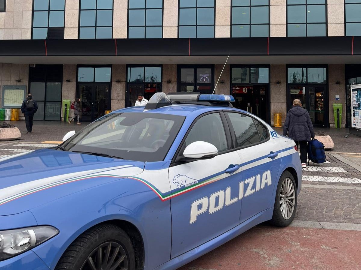 Polizia di Stato - Controlli straordinari stazione verona porta nuova