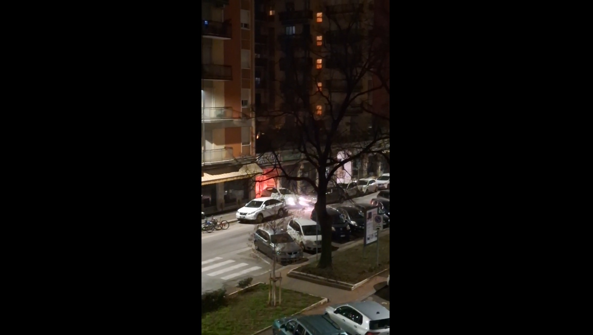 La tentata spaccata alla gioielleria Zavatteri