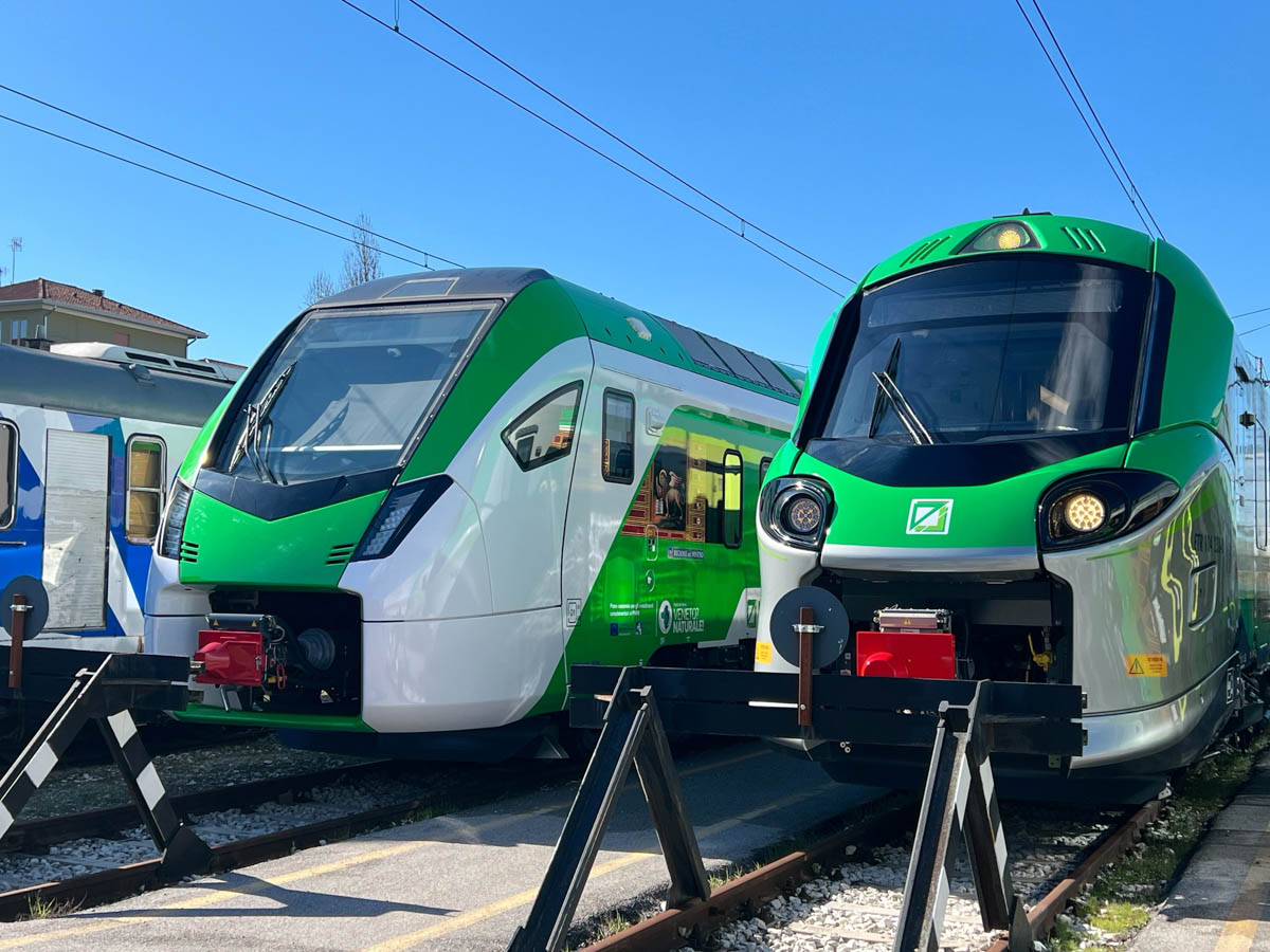 Treni Regione Veneto - consegna - Luca Zaia