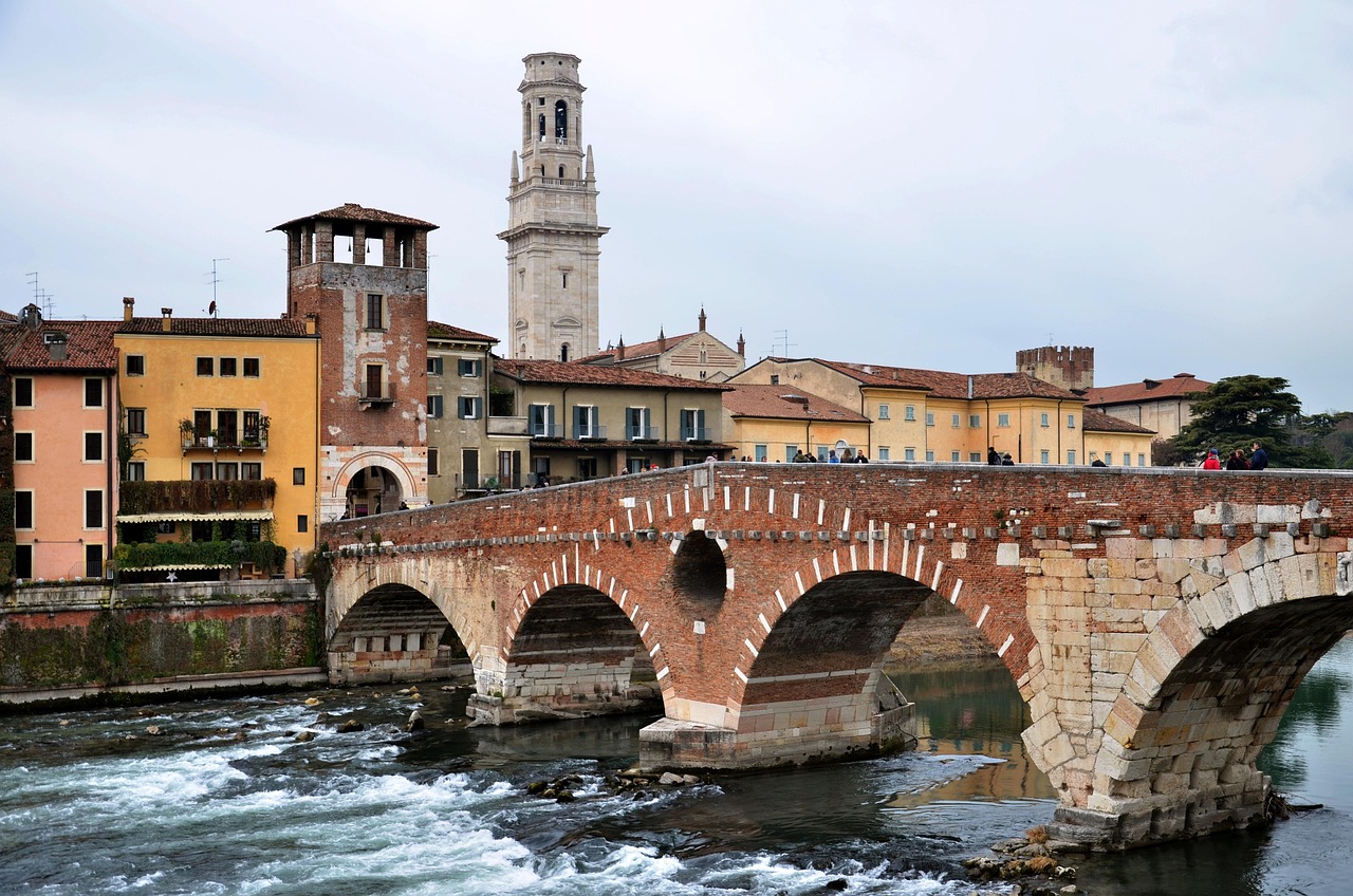 città verona ponte pietra