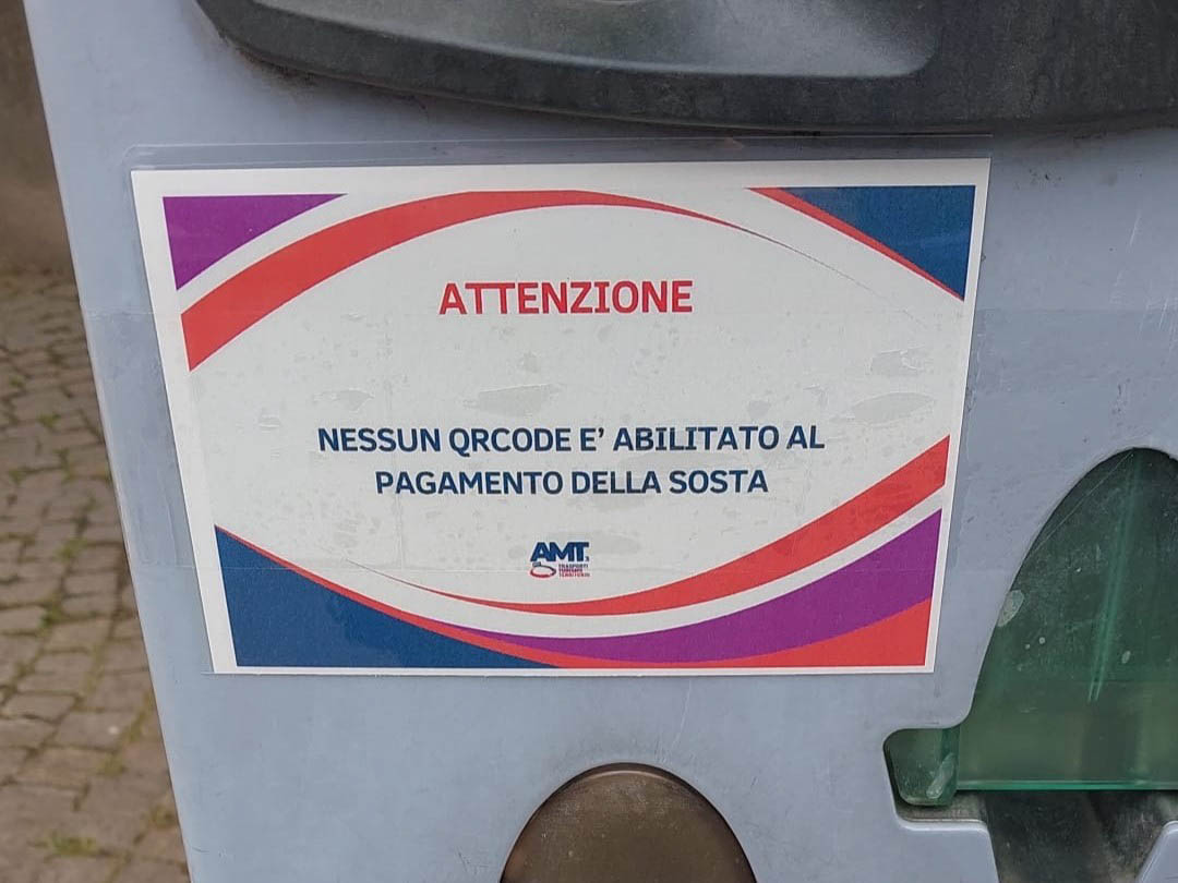 Avviso per falso QR code su parcometro segnalato da AMT3 