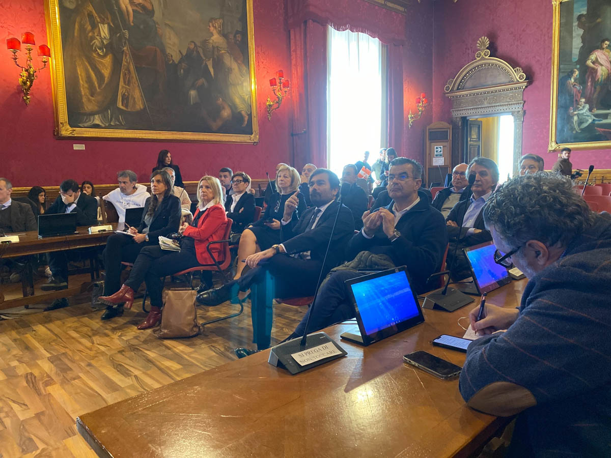 Collettore del Garda Sindaci Provincia incontro