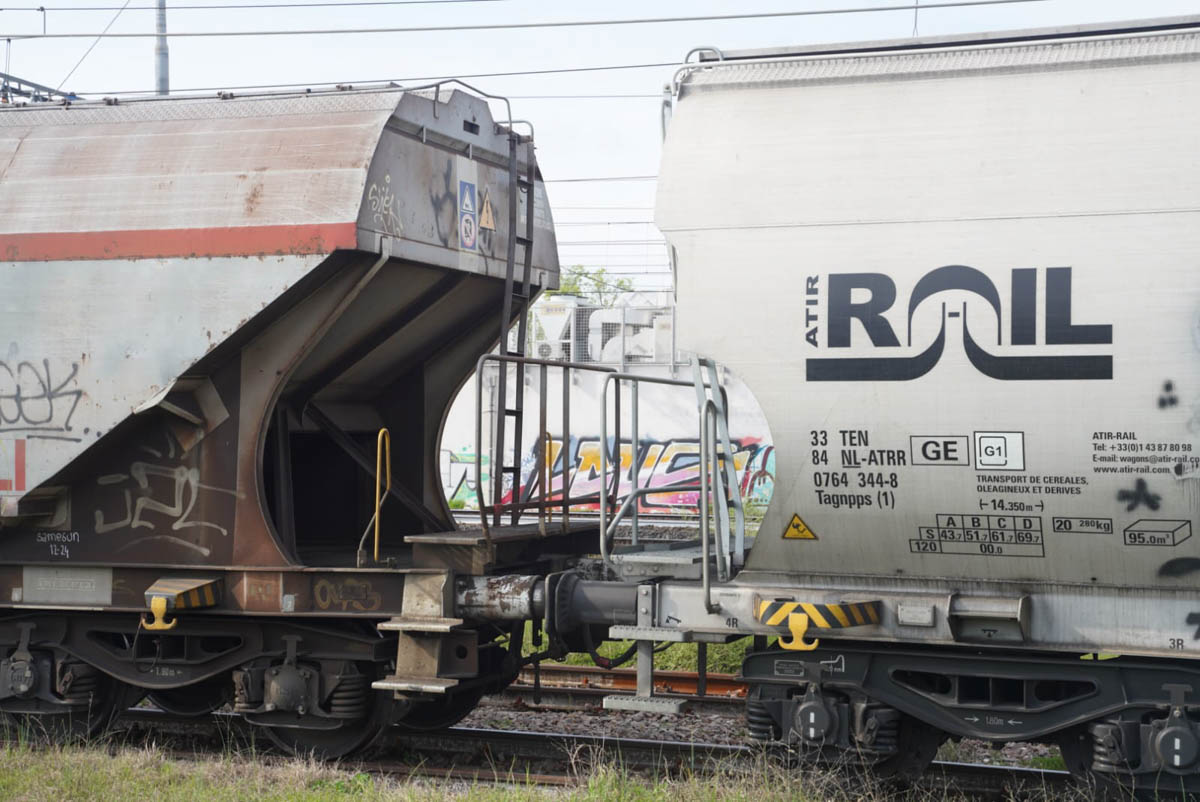 Folgorato Porta Vescovo - treno merci in sosta