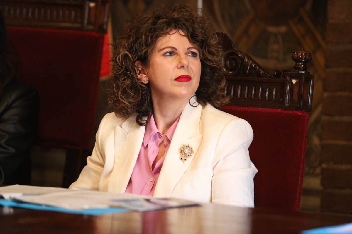 Roberta Tedeschi, Sindaca del Comune di Povegliano Veronese