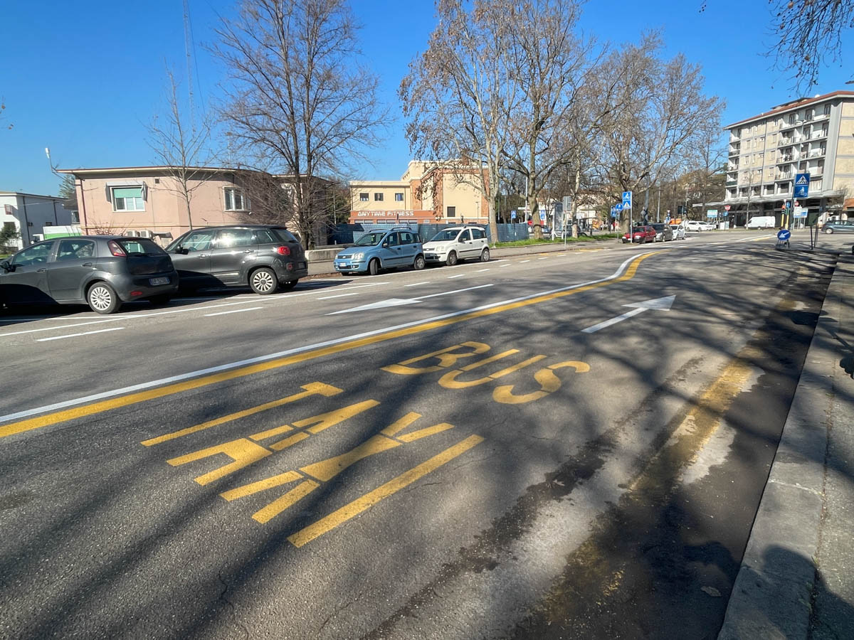 Viale Stazione Porta Vescovo, nuova segnaletica