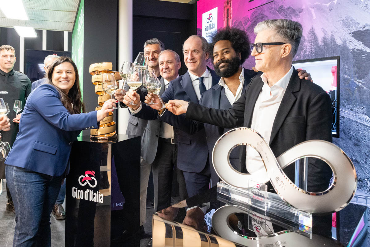 Presentazione tappe venete Giro 2025 a Vinitaly
