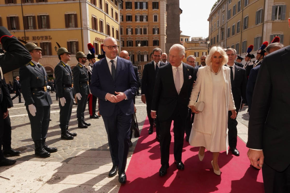 Re Carlo III a Roma Camera dei Deputati con il presidente Lorenzo Fontana