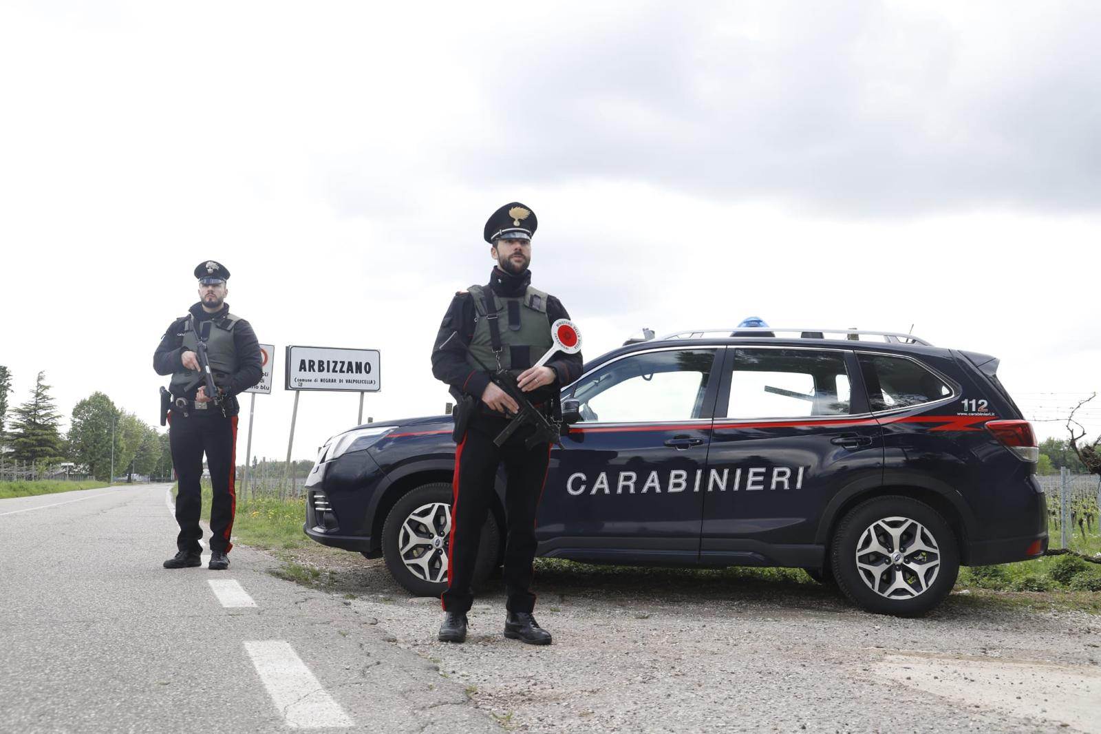 carabinieri caprino truffa anziana