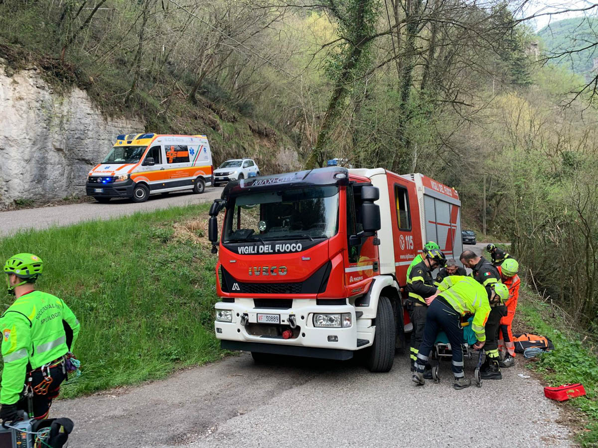 incidente fumane soccorso alpino molino del cao molina