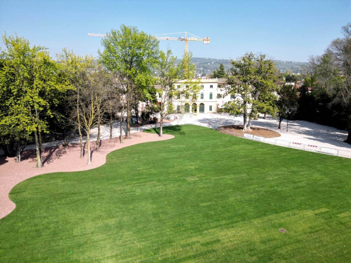 parco villa carrara bottagisio bardolino (2)