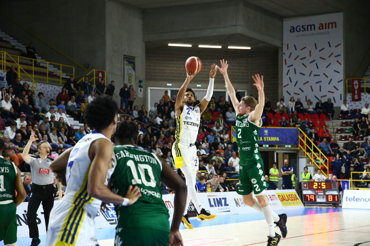 scaligera basket tezenis verona