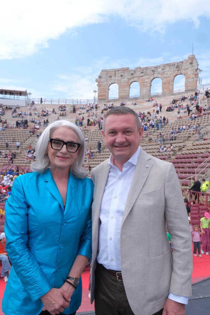 Cori bambini in Arena - Gasdia e Monacelli