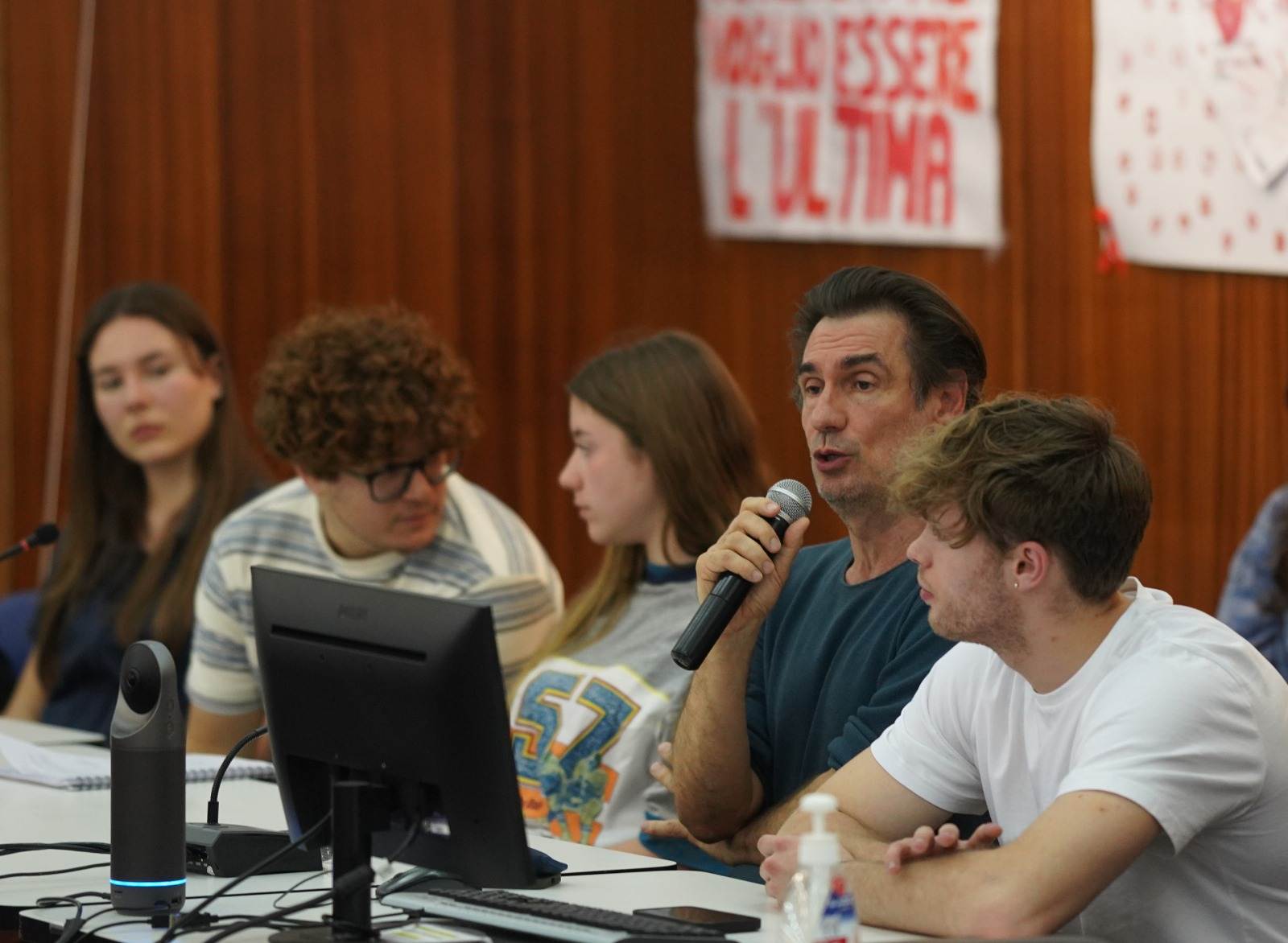 Fabrizio Gifuni Aldo Moro