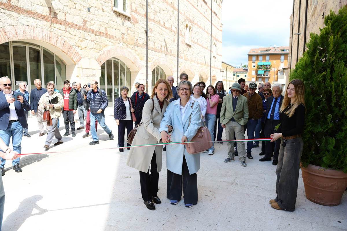 Inaugurazione mostra fra' Giovanni al Silos di Levante