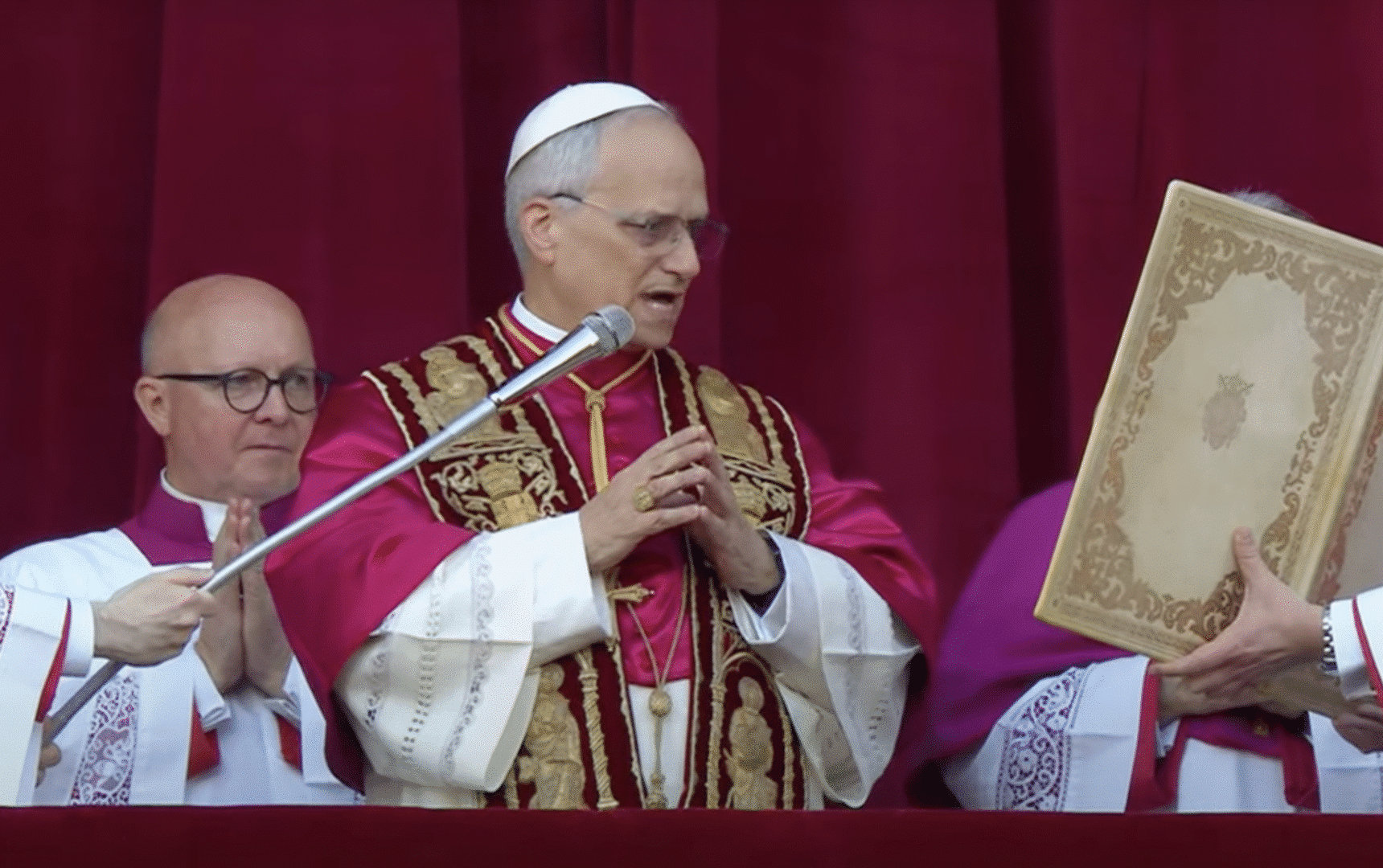 Papa Leone XIV Robert Francis Prevost