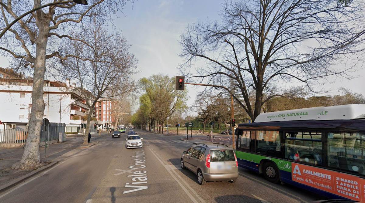 Semaforo viale Colombo