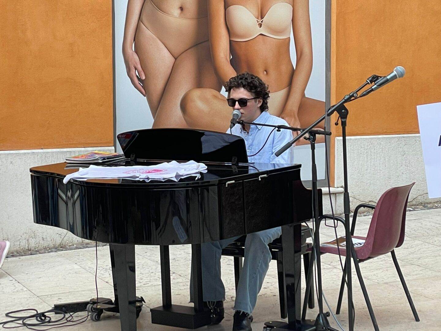 lorenzo salvetti in via mazzini