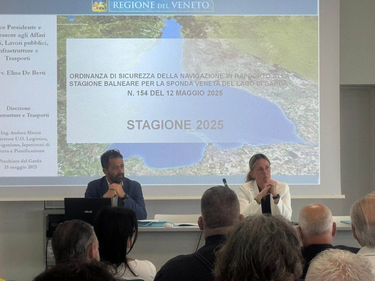 Elisa De Berti Balneazione Lago di Garda