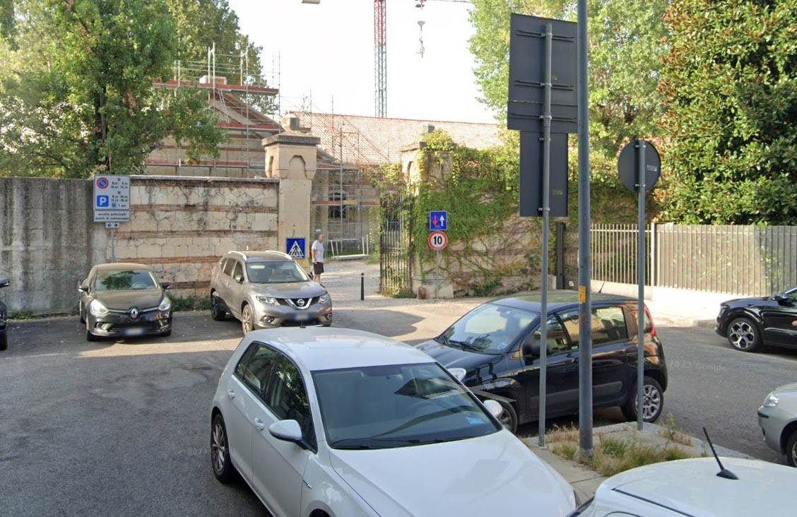Arsenale di Verona - ingresso via Todeschini