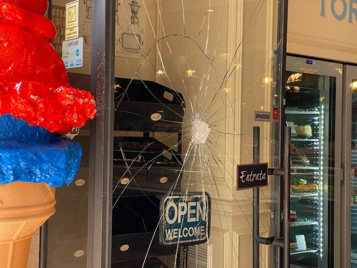 Caffè Wallner Verona spaccata