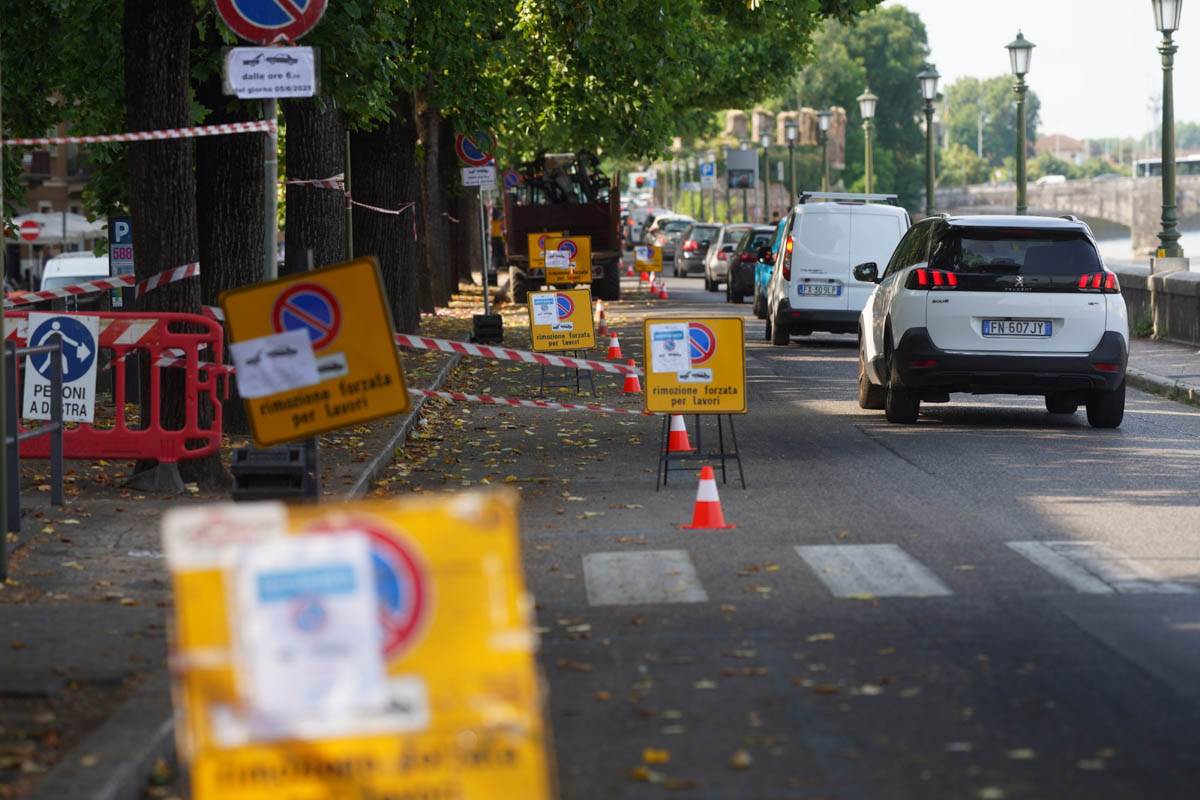 Cantiere Veronetta - lavori lungadige Pasetto
