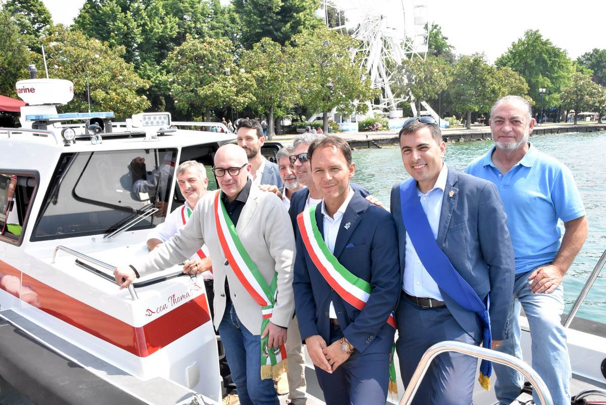 Presentazione idroambulanza Croce Rossa a Bardolino