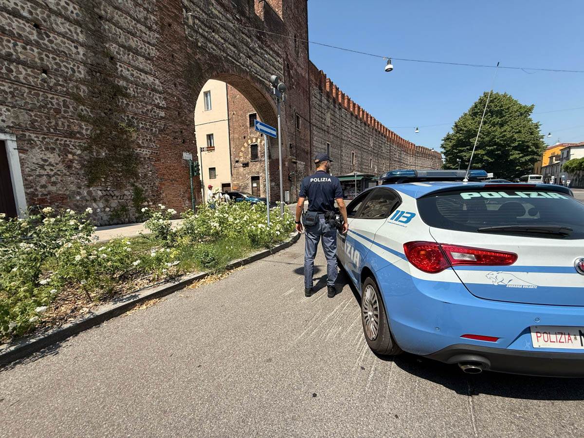 Polizia di Stato Verona - via Pallone